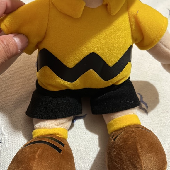 Charlie Brown kohl’s cares soft plush - Picture 6 of 8